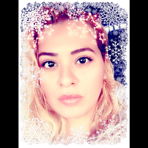 Meet your Posher, Sendy - Picture 1 of 1